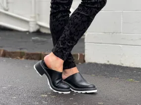 Carrano Cerys available in 3 colours Carrano Cerys available in 3 colours