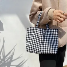 Portable Beach Lunch Bag | Japanese Plaid Cotton | Stylish and Simple Tote for Picnics and Outdoor Fun | Perfect for Women, Kids, and Family Outings Portable Beach Lunch Bag | Japanese Plaid Cotton | Stylish and Simple Tote for Picnics and Outdoor Fun | Perfect for Women, Kids, and Family Outings