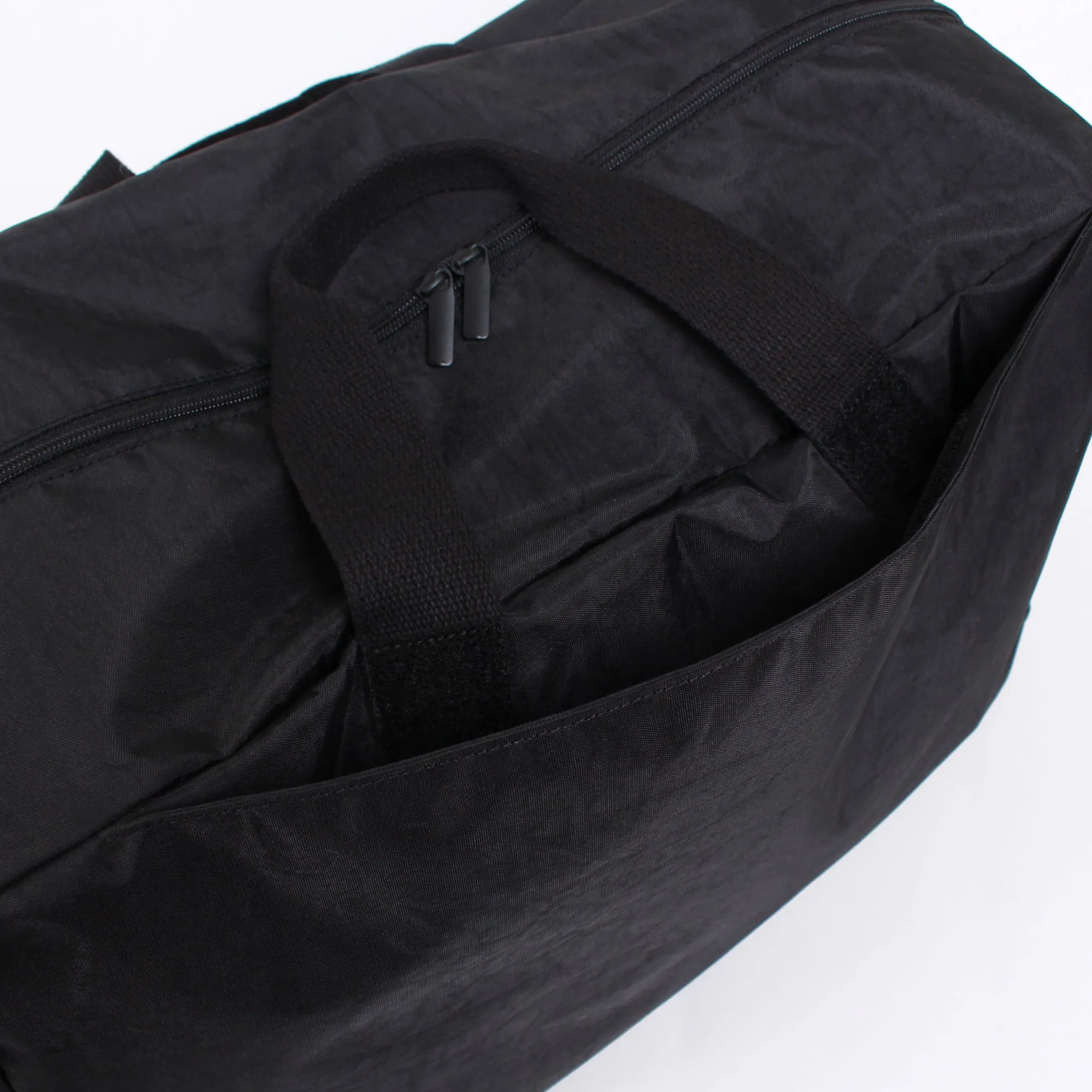weekender / packable / gray